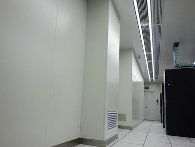 弱電機(jī)房數(shù)據(jù)中心應(yīng)該如何選擇合適的地方？